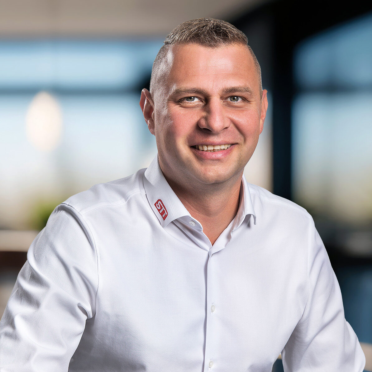 Juergen Troestner web 1 e1761637122819